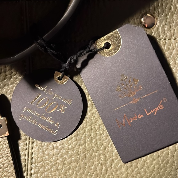 NWT-Mode Luxe-London mixed material, satchel color olive. - Picture 4 of 7